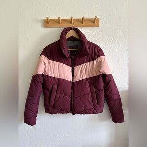 Abercrombie & Fitch puffer cropped jacket - Size XS